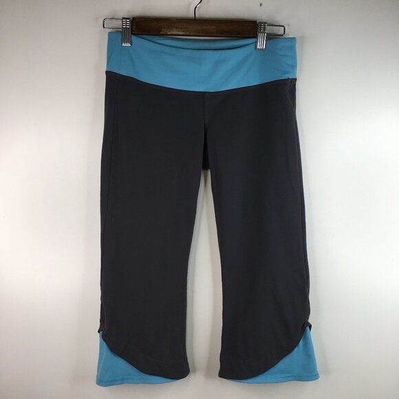 Athleta Vata Color Block Capri Yoga Pants Leggings Size SP - Picture 1 of 9